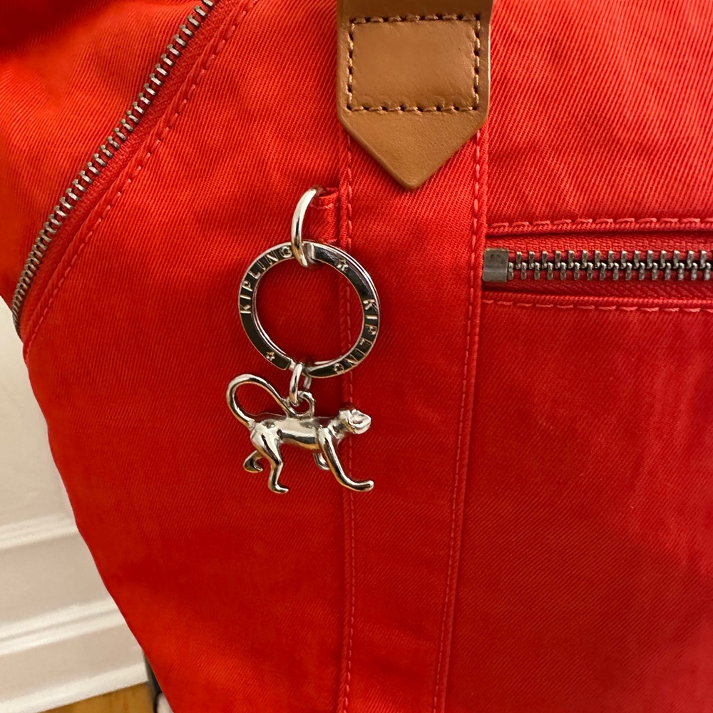 Kipling bright orange bag with brown leather straps - Picture 5 of 12
